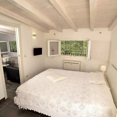 One Bedroom House With Jacuzzi Terrace And Wifi At Diano San Pietro Ferienhaus Trinita (Imperia)