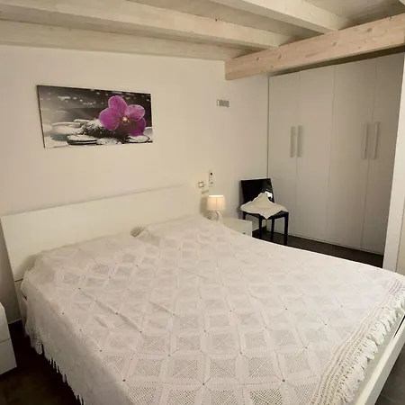 Ferienhaus One Bedroom House With Jacuzzi Terrace And Wifi At Diano San Pietro Trinita (Imperia)