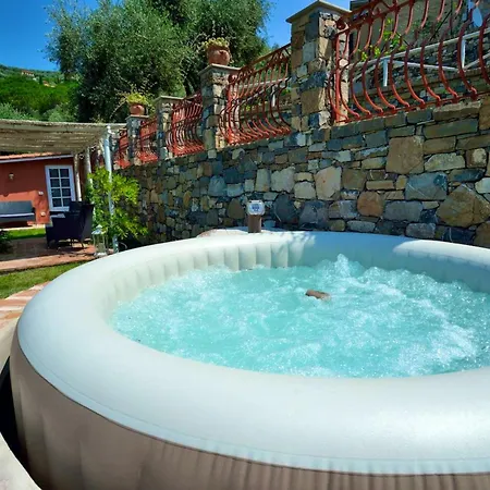 One Bedroom House With Jacuzzi Terrace And Wifi At Diano San Pietro Ferienhaus *