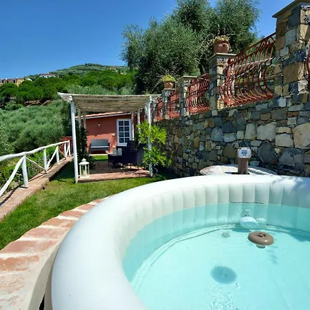 One Bedroom House With Jacuzzi Terrace And Wifi At Diano San Pietro *