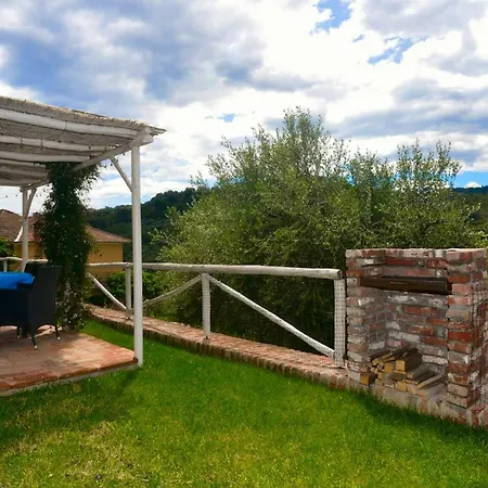 Ferienhaus One Bedroom House With Jacuzzi Terrace And Wifi At Diano San Pietro *